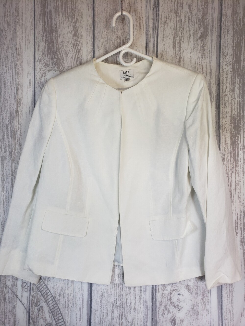 Mix by Tahari (Arthur S. Levine) Ivory Linen Blend Blazer Jacket
